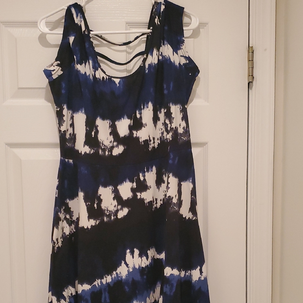 Bobbie Brooks Blue and White Tie-Dye Midi Dress with Strappy Back